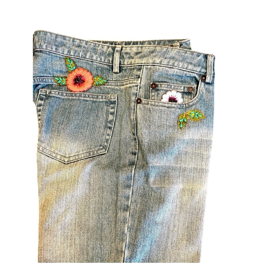 DANA BUCHMAN Ileana Boho Vintage Jeans with Multicolor Floral Embroidery…​​​​